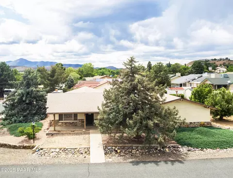 1170 N Broken Wagon Trl, Dewey, AZ 86327
