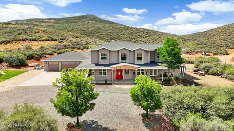 930 S Kerasi Ct, Dewey, AZ 86327