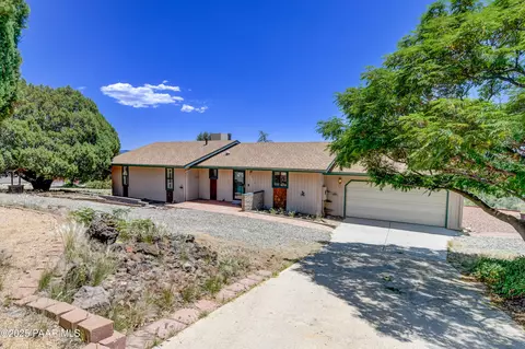 2215 W Chippewa Dr, Prescott, AZ 86305