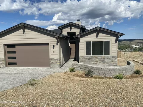 211 Looking Glass Dr, Prescott, AZ 86303