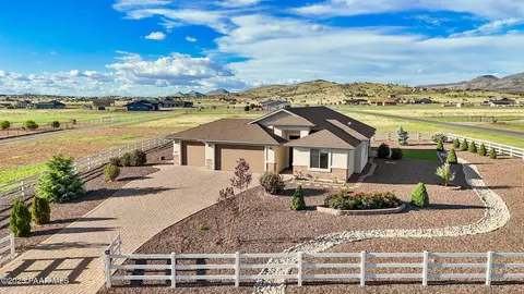 12612 E Side Saddle Ln, Prescott Valley, AZ 86315