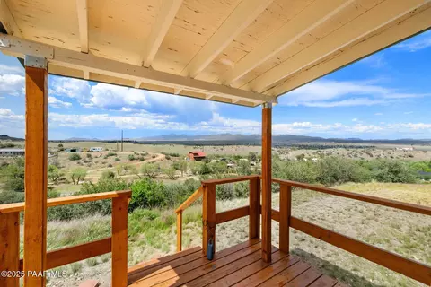 11825 E Kachina Pl, Dewey, AZ 86327