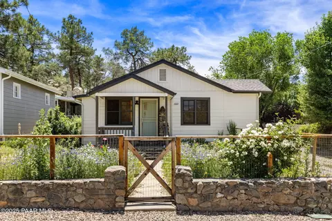 1221 Paar Dr, Prescott, AZ 86305