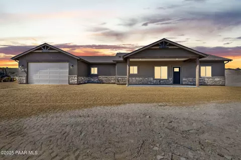 13555 E Soleil Down Rd, Mayer, AZ 86333