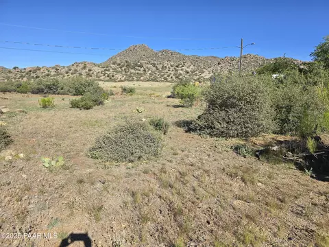 23358 Candy Cane Ln, Yarnell, AZ 85362