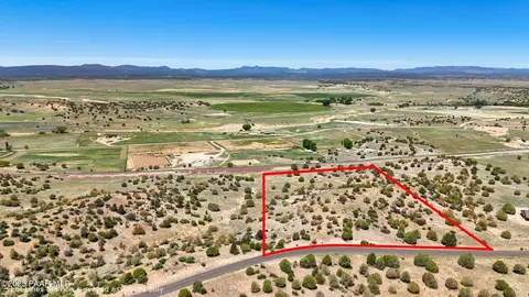 8351 W Dillon Wash Rd, Prescott, AZ 86305