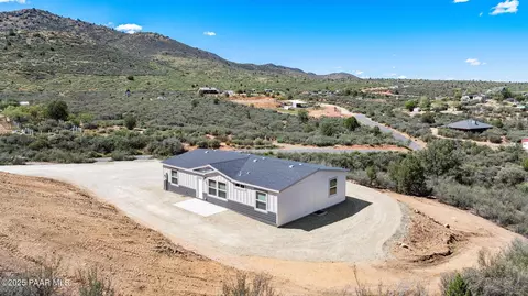 1405 S Piute Rd, Dewey, AZ 86327