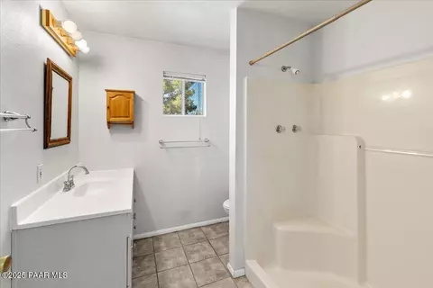 Bath - 20249 E Prickly Pear Dr, Mayer, AZ 86333 photo 1 of 1