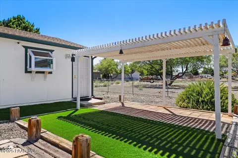 Exterior - 20249 E Prickly Pear Dr, Mayer, AZ 86333 photo 1 of 3