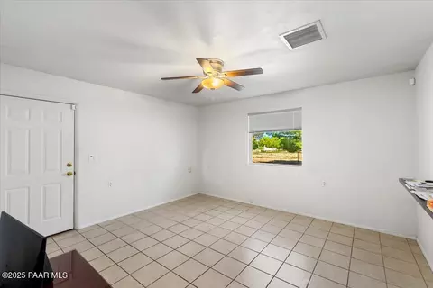 Living - 20249 E Prickly Pear Dr, Mayer, AZ 86333 photo 1 of 1