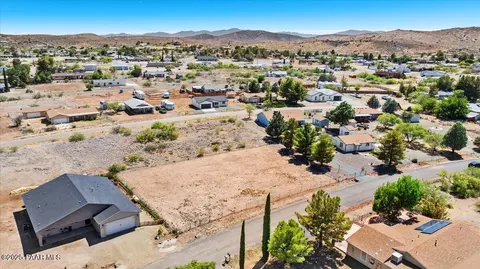 View/Area - 20249 E Prickly Pear Dr, Mayer, AZ 86333 photo 7 of 15
