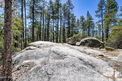 4080 W Smoki Dr, Prescott, AZ 86305