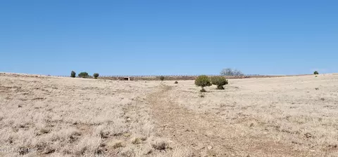 79 Falcon Flight Way # E, Ash Fork, AZ 86320 photo 5