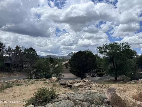 1790 N Holiday Ln, Prescott, AZ 86305