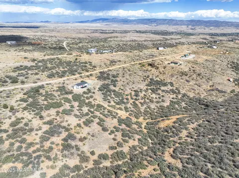 9285 E Wolf Rd, Dewey, AZ 86327 photo 38