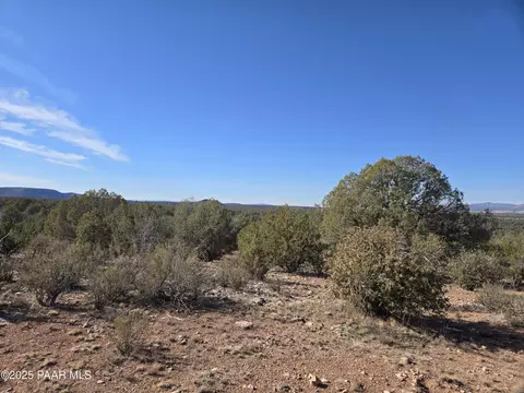 376 Haywire # D, Ash Fork, AZ 86320 photo 8