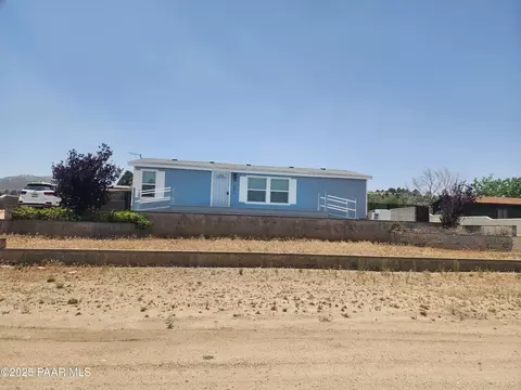 18414 S Frontier Rd #2, Peeples Valley, AZ 86332