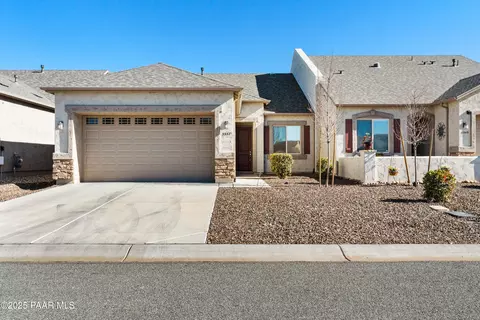 5557 N Teaberry Ln #11, Prescott Valley, AZ 86314