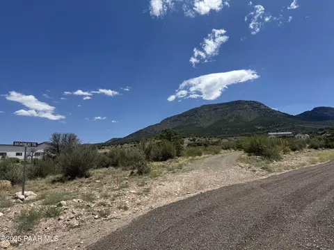 2 Broadhead Trl, Prescott Valley, AZ 86315