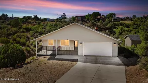 1589 N Douglas Dr, Prescott, AZ 86301