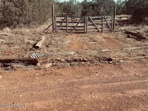 00 Terry Ln, Ash Fork, AZ 86046 photo 2