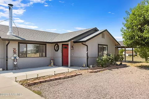 1725 W Bumblebee Dr, Chino Valley, AZ 86323