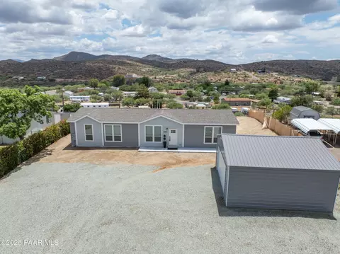 20927 E Valley View Ln, Mayer, AZ 86333