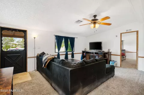 12955 Border St, Mayer, AZ 86333 photo 4