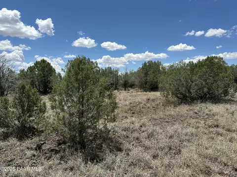 3532 W Hillcrest Dr, Williams, AZ 86046