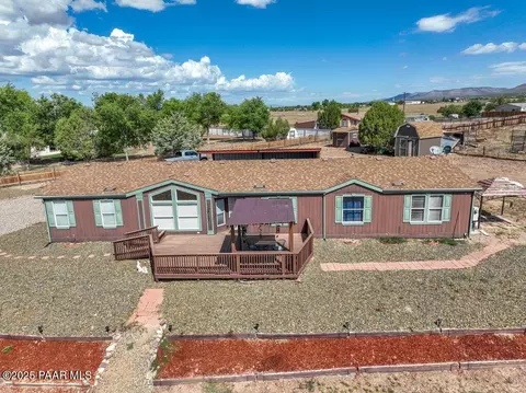 600 E Sudds Dr, Paulden, AZ 86334 photo 1