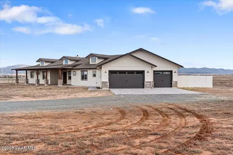 6911 E Camden Ln, Prescott Valley, AZ 86315