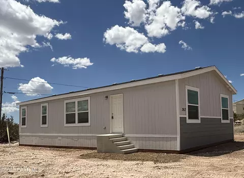 375 E Antelope Run Rd, Paulden, AZ 86334 photo 2