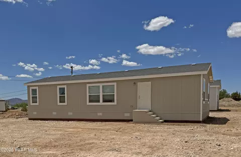 367 E Antelope Run Rd, Paulden, AZ 86334 photo 2