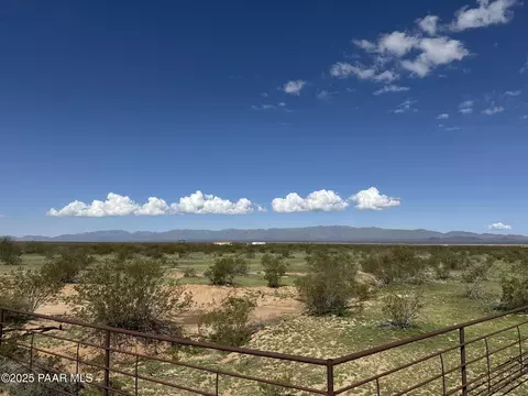 00 N Nn N 529th Parcel 3b Ave, Aguila, AZ 85320