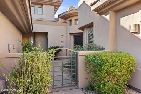 15240 N Clubgate Dr #137, Scottsdale, AZ 85254