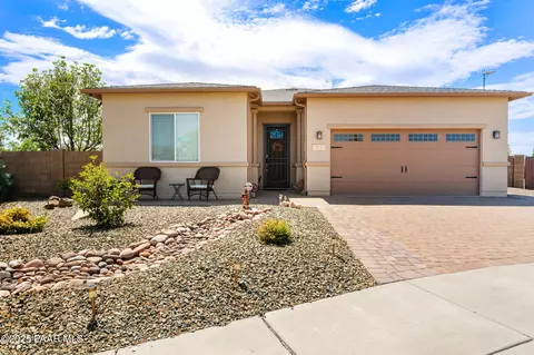 972 N Torres Cir, Dewey-humboldt, AZ 86327