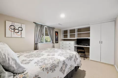 Bedroom - 562 E 568 E Juniper Dr #1 & 2, Prescott, AZ 86303 photo 3 of 7