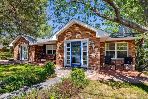 562 E 568 E Juniper Dr #1 & 2, Prescott, AZ 86303