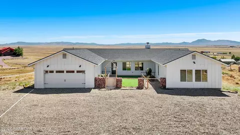 5660 E Heavenly Hilltop Trl, Chino Valley, AZ 86323