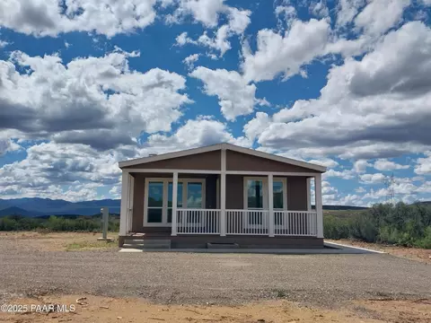 16420 E Sunstate Trl, Dewey, AZ 86327