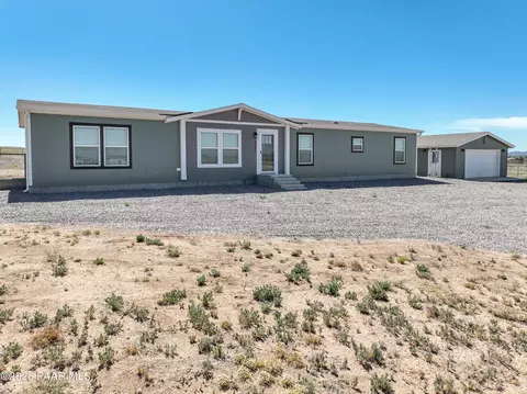 26987 N Chicory Way, Paulden, AZ 86334