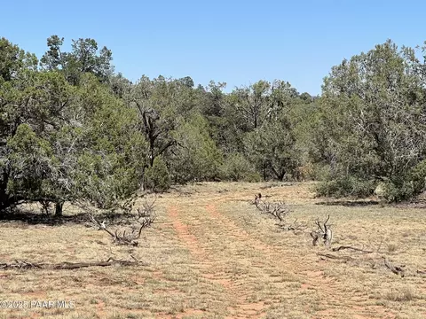 224 E2 Rocky Rd, Ash Fork, AZ 86320 photo 5
