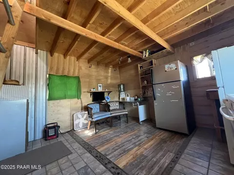 10500 W Big Moon Ln, Ash Fork, AZ 86320 photo 9