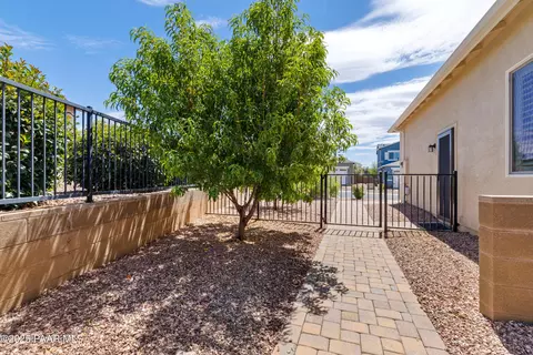 Exterior - 12966 E Gonzalez St, Dewey-humboldt, AZ 86327 photo 8 of 9
