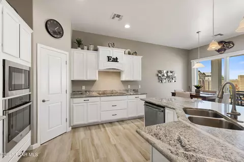 Kitchen - 12966 E Gonzalez St, Dewey-humboldt, AZ 86327 photo 1 of 5