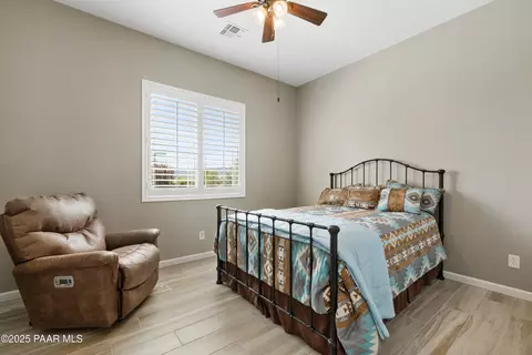 Bedroom - 12966 E Gonzalez St, Dewey-humboldt, AZ 86327 photo 2 of 2