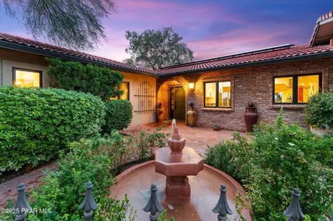 1710 W Camino Dr, Wickenburg, AZ 85390