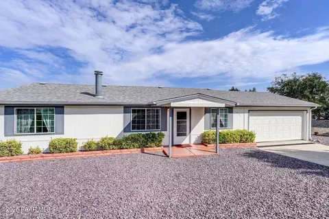 10134 E Durham Rd, Dewey, AZ 86327