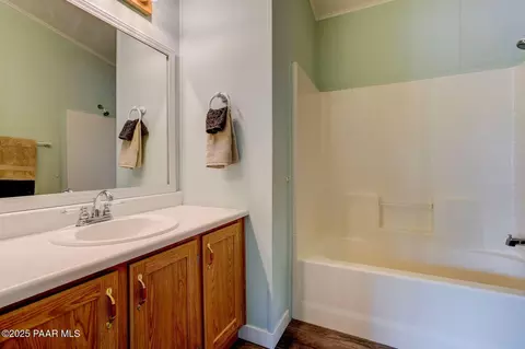 10134 E Durham Rd, Dewey, AZ 86327 photo 8