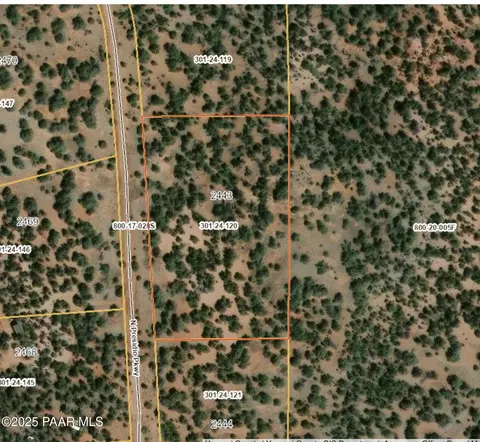 54727 N Presidio Pkwy, Seligman, AZ 86337